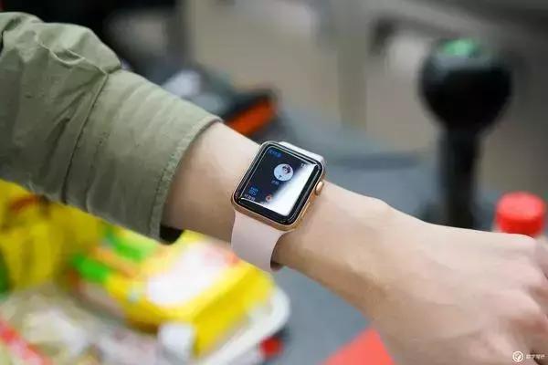 applewatch3怎么用蜂窝数据,applewatch带蜂窝网络的怎么用