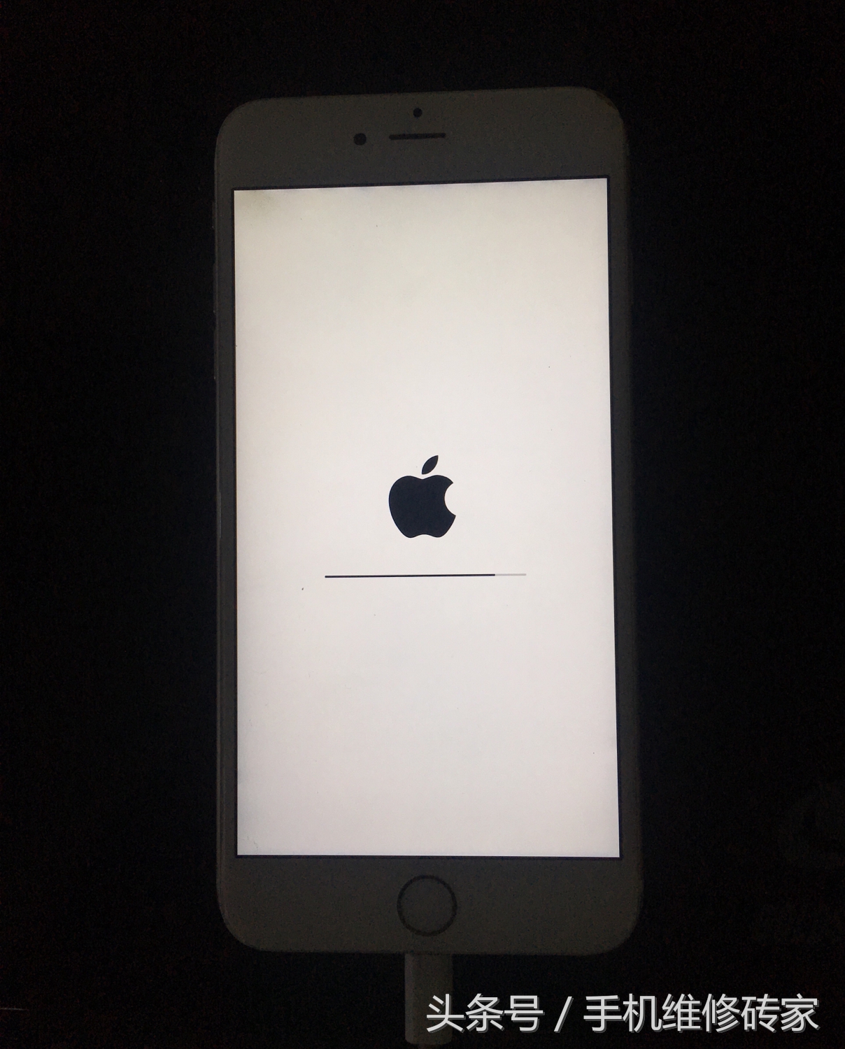 苹果手机反复重启怎么办,苹果6反复死机自动重启