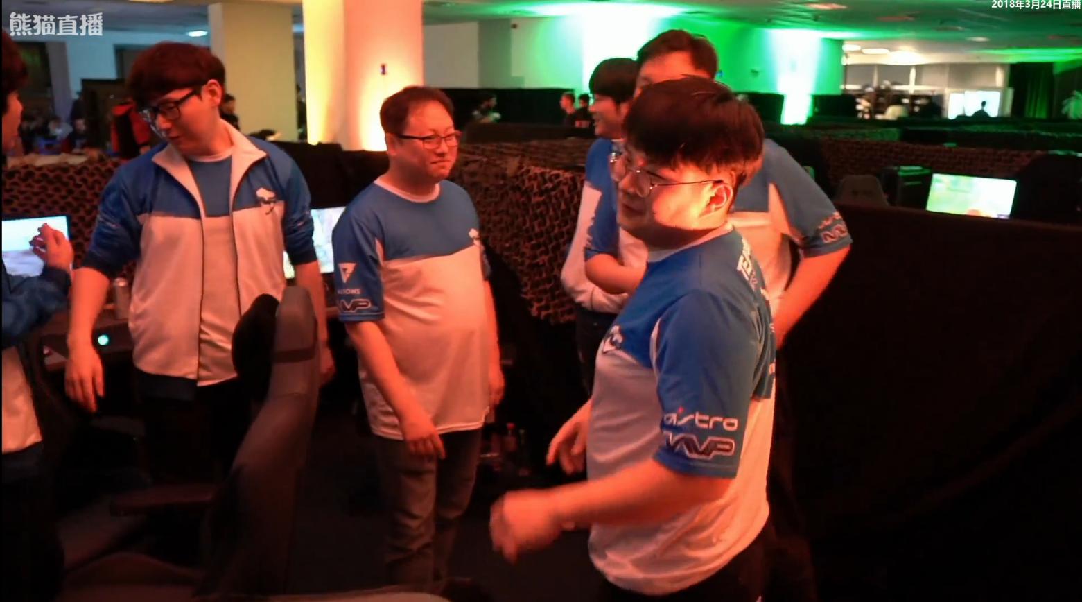 吃鸡omg夺冠韩国解说,pgl全球邀请赛omg夺冠