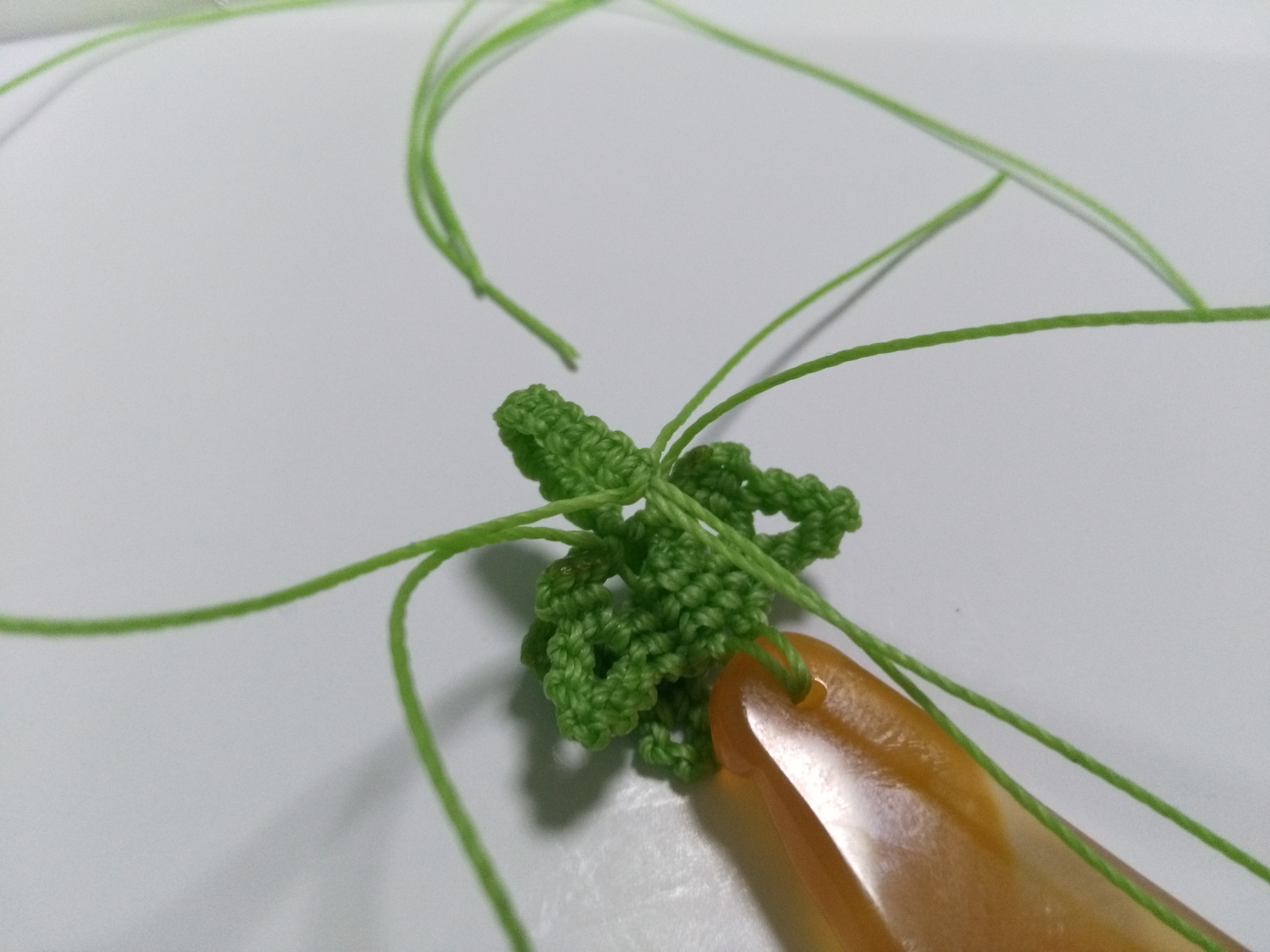 玛瑙豆子编手机吊坠法教程,玉豌豆吊坠怎么编绳