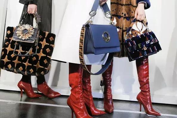 fendi新出套装,娜扎fendi2018