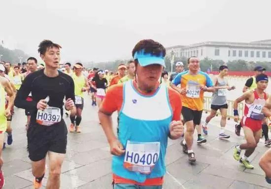 孙楠退出比赛汪涵是怎样救场的,孙楠最近状况