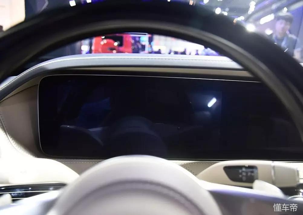 迈巴赫s560顶级版,迈巴赫s560多少钱一辆