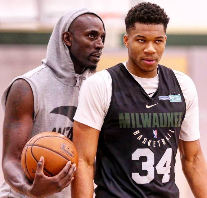 五年时间完成四级跳，踢球出身的他今却成NBA最强前锋之一