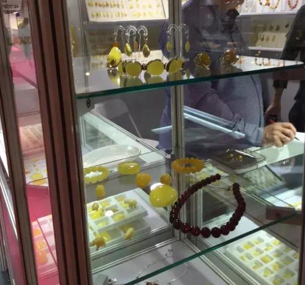 波兰世界琥珀展,波兰北部国际琥珀展