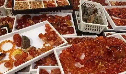 波兰世界琥珀展,波兰北部国际琥珀展