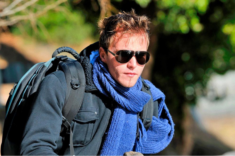 我本来只想设计一条好领带，一不小心，创造了一个帝国！