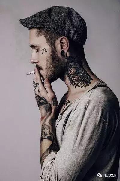 鎵嬭噦棰堥儴绾硅韩鍥炬澶у叏,绾硅韩棰堥儴鍥炬