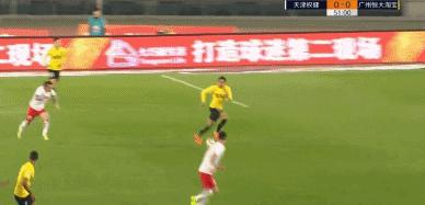 面对前任权健难展笑颜海体多打一人却一球落败