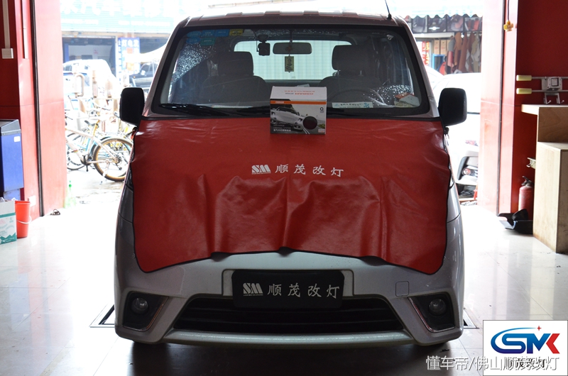 日产nv200小灯为什么常亮,nv200小灯怎么拆