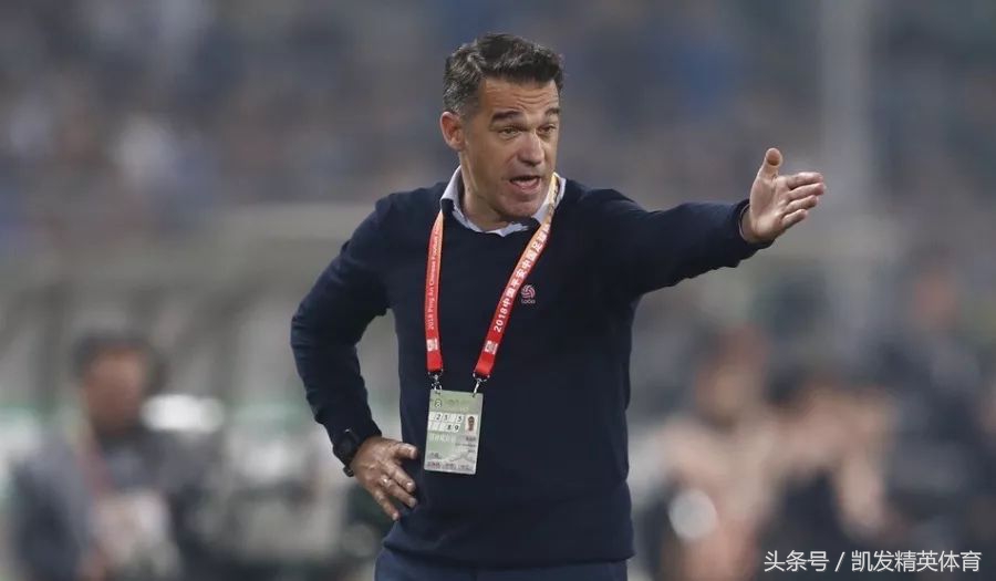 京媒评国安0比5惨败,国安5比0赢京城德比