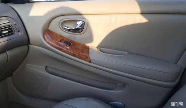 流光不逝的后一句,日产风度cefiroa33