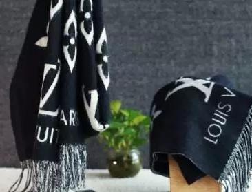 lv的围巾怎么辨别真假,lv围巾真假鉴定