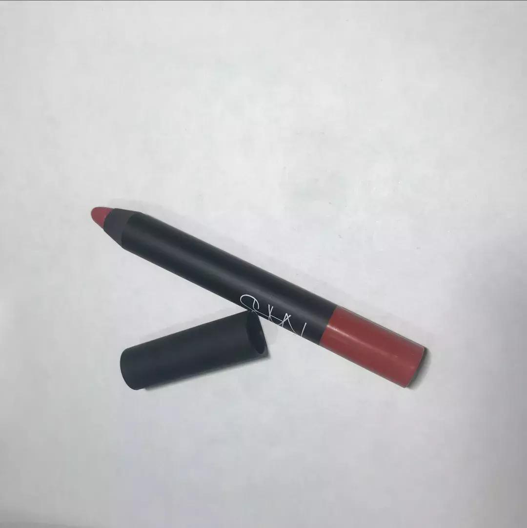 黄皮适合的奶杏色口红推荐,小蛮腰口红色号推荐黄皮