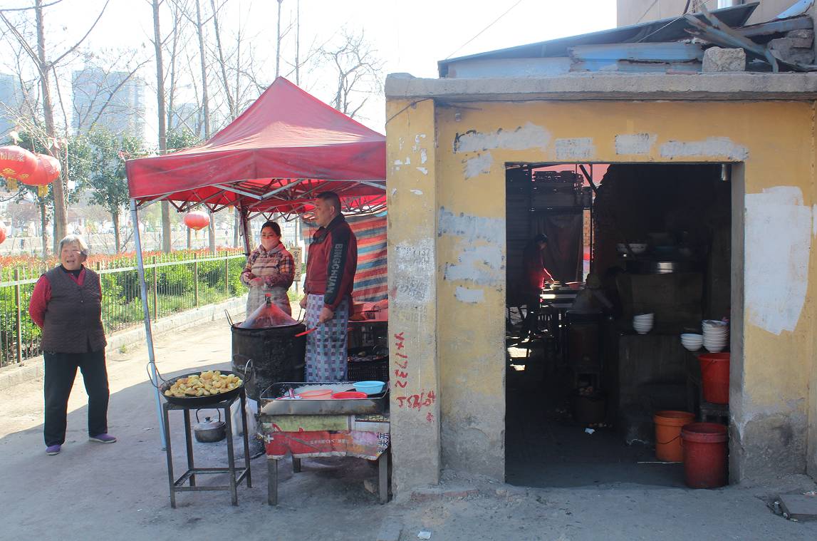 砀山哪里的煎包做的最好吃,砀山李庄煎包撒汤哪家最好吃