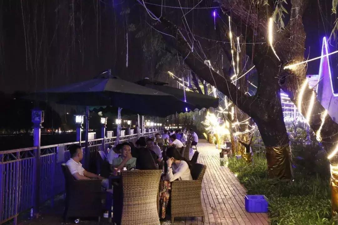 西安十家高逼格餐厅,西安适合15人去的有氛围感的餐厅
