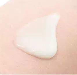 买的安耐晒怎么特别稠,安耐晒怎么不是白色的而是透明的