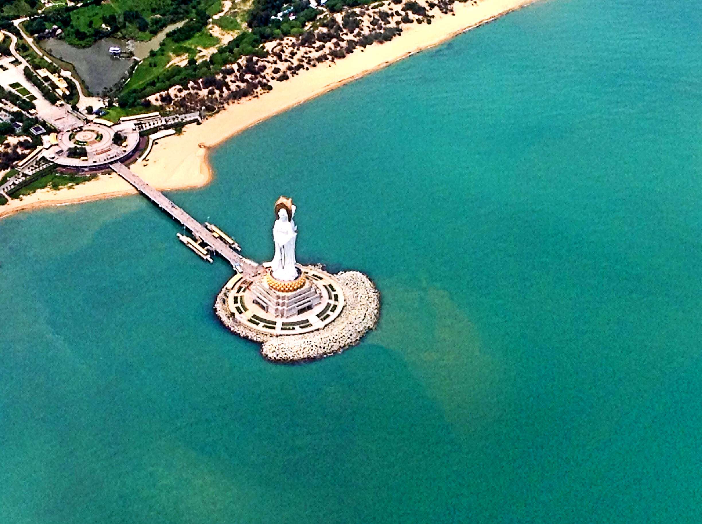 海南最美的海在哪里,最美的海南夜景