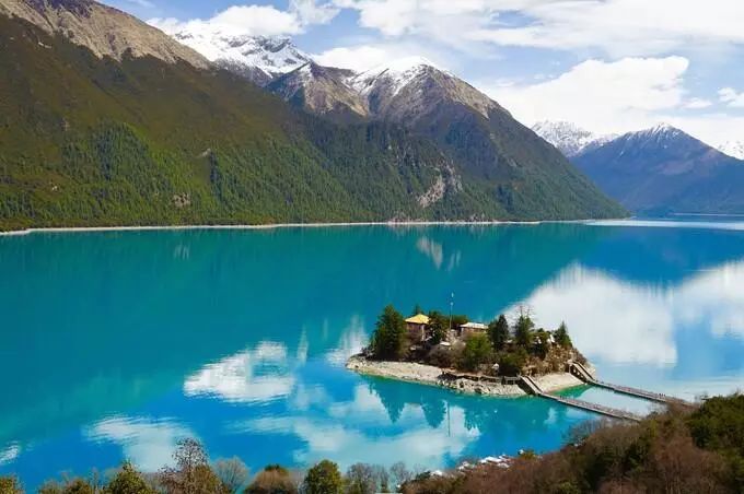 清明请假2天休息5天,清明小长假两天一夜出游攻略