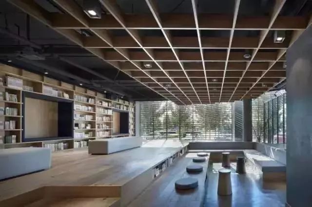 kfc新形象,kfc为什么变绿了