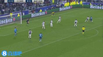 外媒评c罗超远吊射神仙球,c罗惊世倒钩足球小将