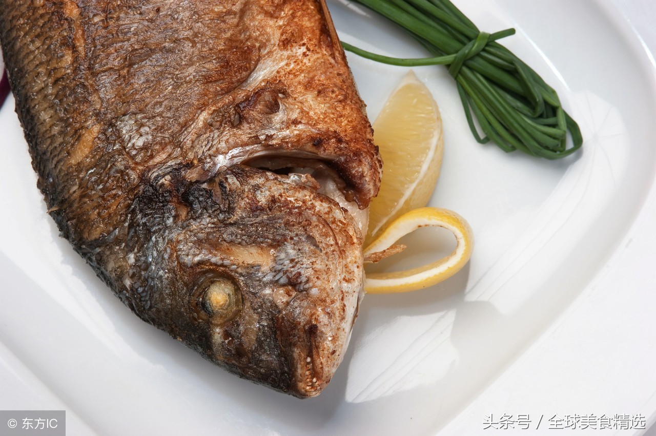 教你一招煎出的鱼不破皮不粘锅,如何煎鱼煎出的鱼又香又脆呢