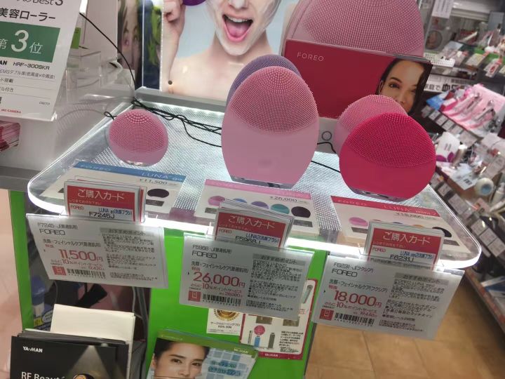 突然发现脸上毛孔变大怎么办,终于知道改善毛孔粗大的方法