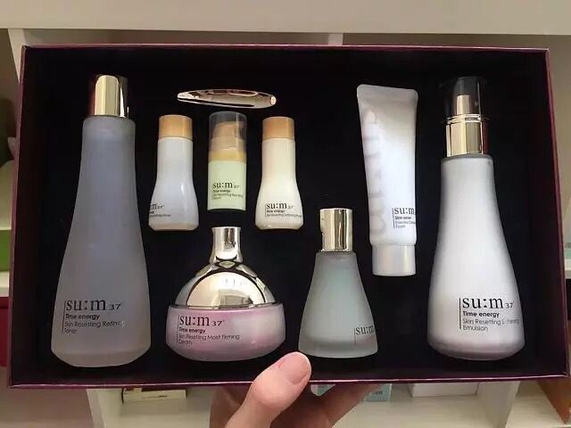 适合学生党的平价护肤品套盒,这些平价护肤单品千万别碰