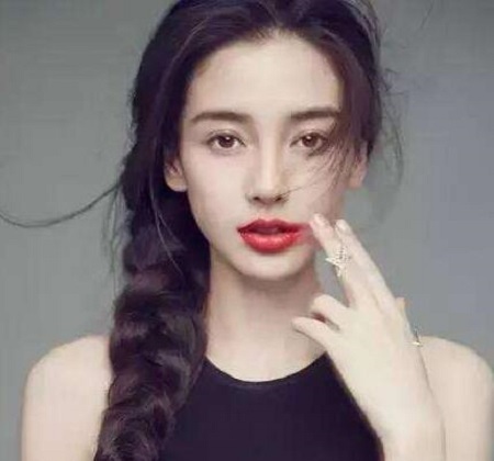 如何卸口红视频教程,睡觉口红要卸吗