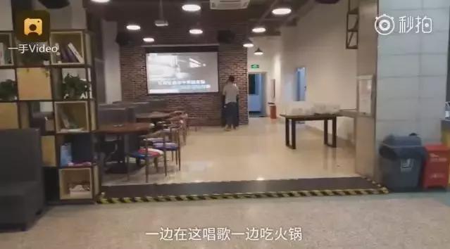 【三分钟法治新闻全知道】奇闻！特朗普“玩”出新高度，竟在白宫设立了一个神秘的宗教组织……