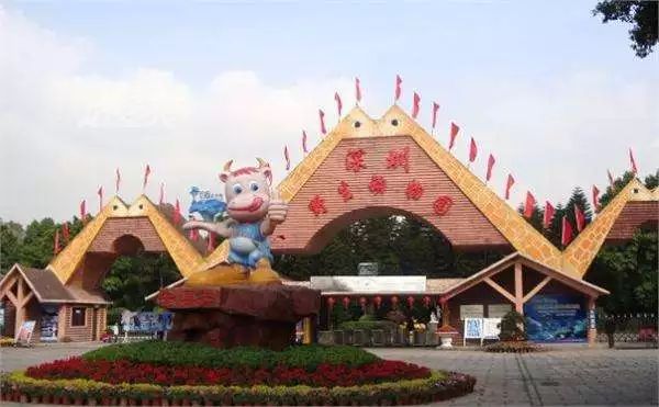 深圳生日当天可以免费去玩的地方,过生日那天拿着身份证可以吃什么