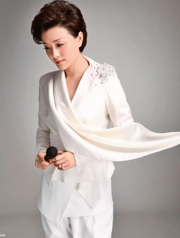 翁虹和张敏的视频,丁宁张敏杨澜