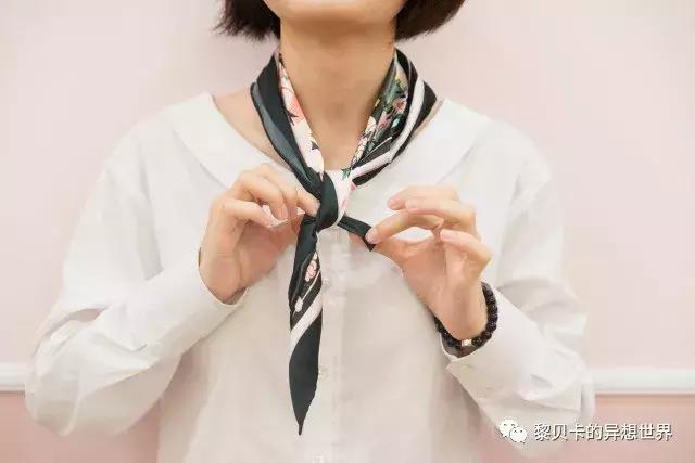 各种丝巾怎么戴,丝巾各种各样戴法