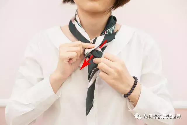 各种丝巾怎么戴,丝巾各种各样戴法