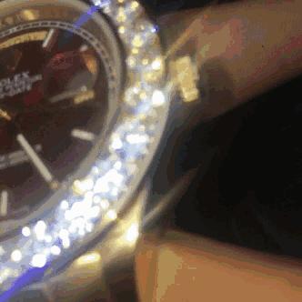 劳力士迪通拿和水鬼哪个好,劳力士迪通拿和水鬼区别