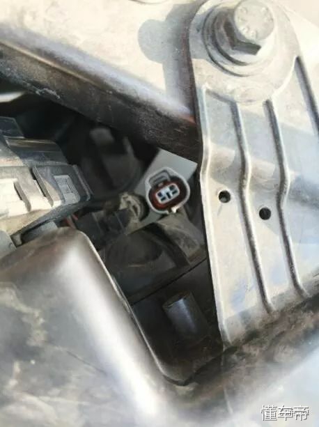 老款逍客h7led灯泡安装教程,老款逍客安装h7近光灯