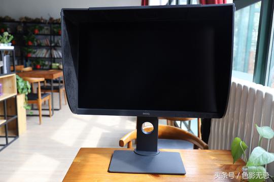 明基sw240专业摄影显示器,明基sw240价格是多少