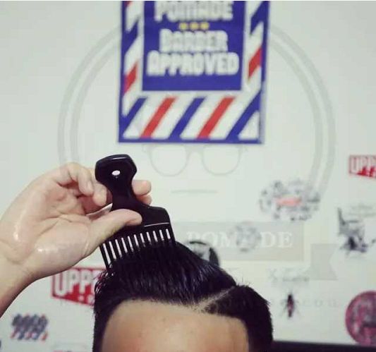 如何整理一个干净整洁的油头？油头梳得好，把妹没烦恼