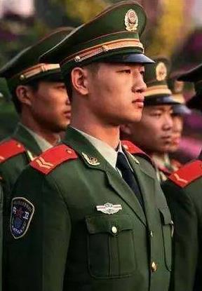 解放军常服和警察的常服,中国武装警察部队常服