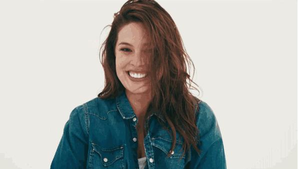 全球最胖的女模特体重高达500斤,胖并不可怕史上最胖超模