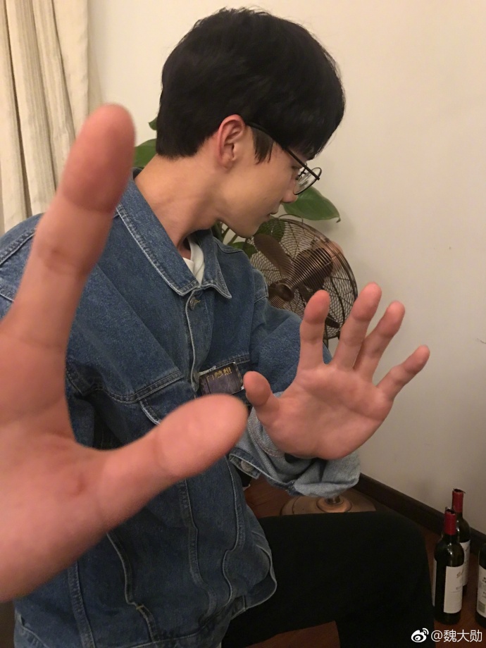 当魏大勋白敬亭井柏然在一起,当魏大勋遇到范丞丞和王源