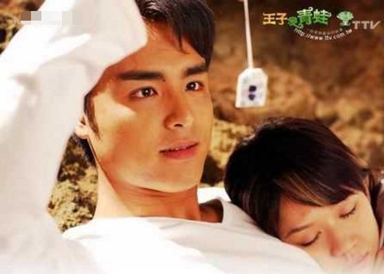 各剧定情信物,哪些年偶像剧里出现的定情信物