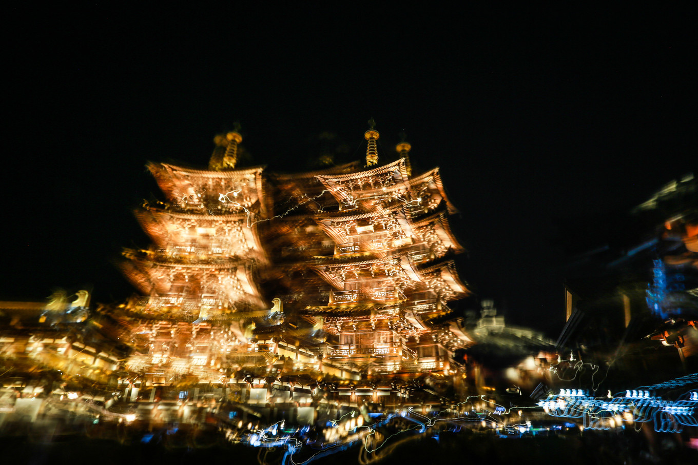 三月的拈花湾樱花烂漫,烟花三月桃花