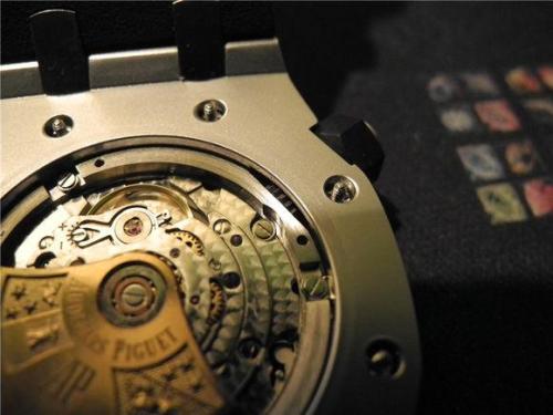 灰灰图文详解爱彼皇家橡树离岸型JF15703潜水腕表