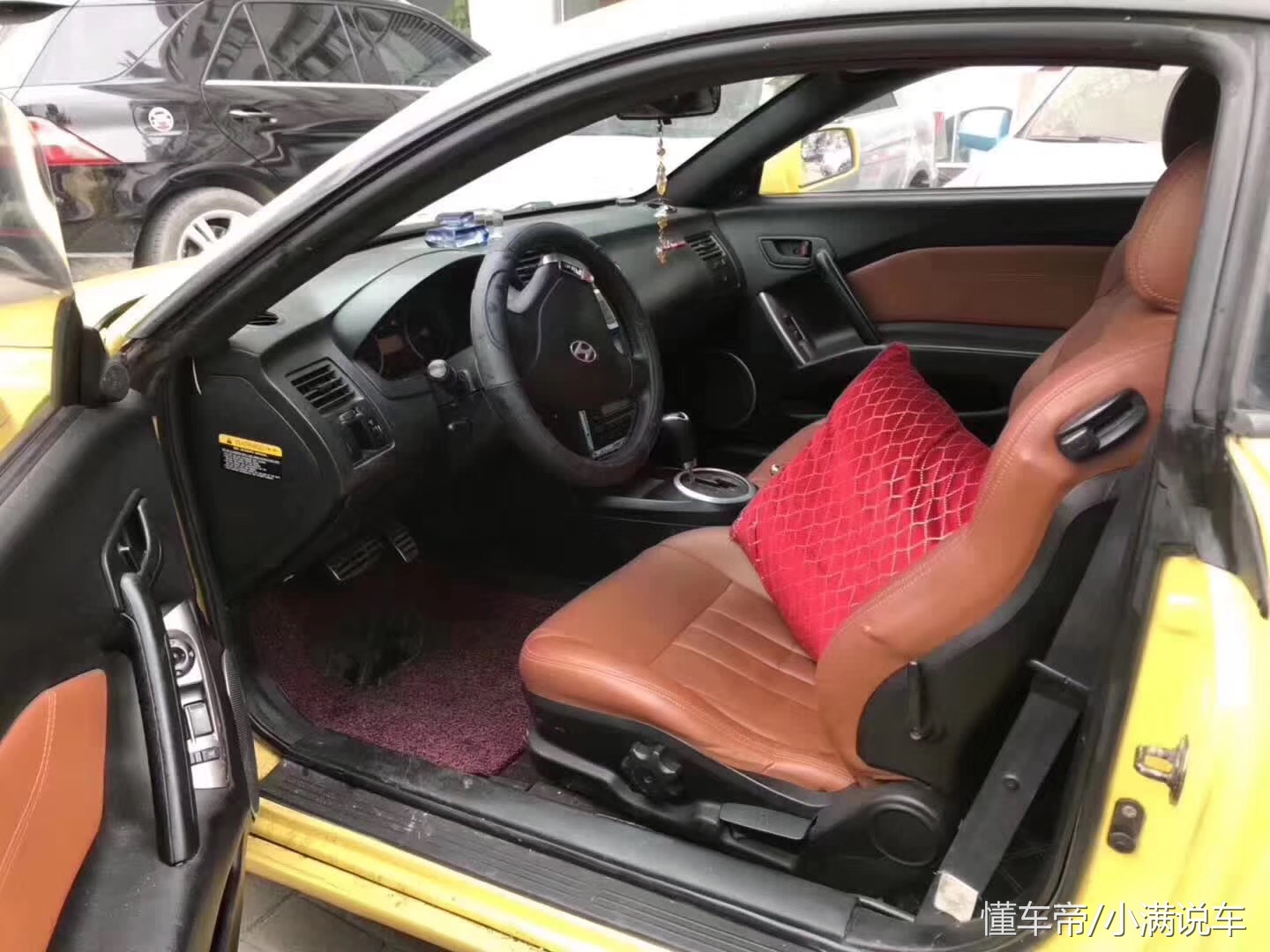 有颜值有性能还不贵的跑车,外观好看内饰好看性能又好的跑车