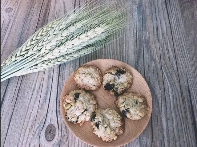 燕麦饼干小朋友爱吃,燕麦酥儿童健康零食