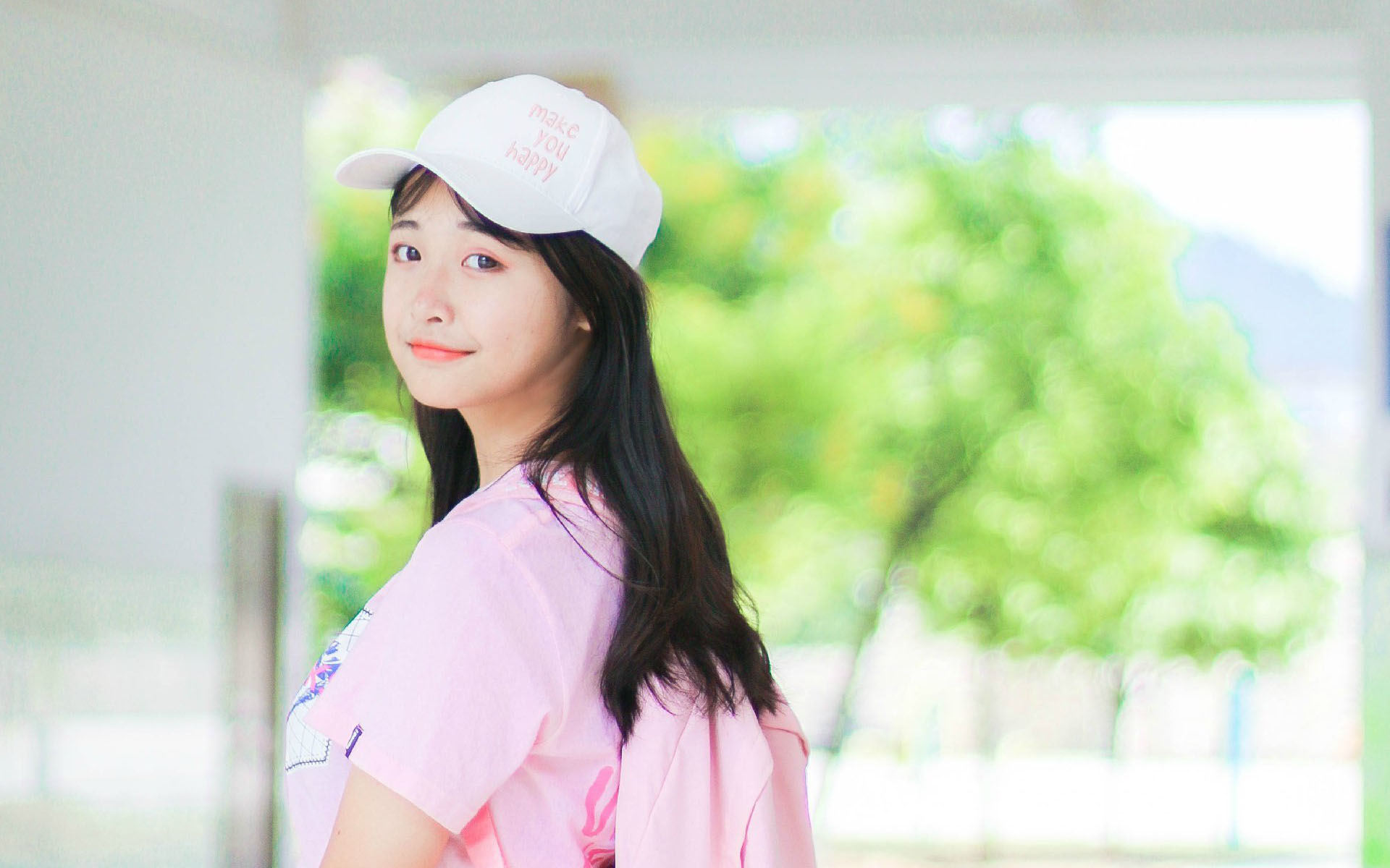 对于死缠烂打的男生该怎么拒绝呢,面对死缠烂打的男人该咋办