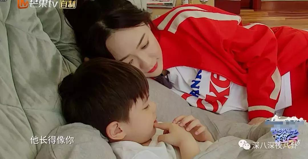 霍思燕为什么称小短手,霍思燕短手照片