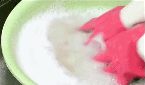 怎么样洗衣服不会让衣服起球,高档丝绸衣服怎么洗涤