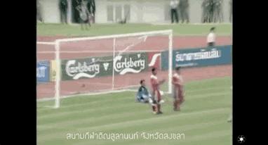 盘点:炼尸房边、大海之滨和群山环绕的泰国十大神奇球场